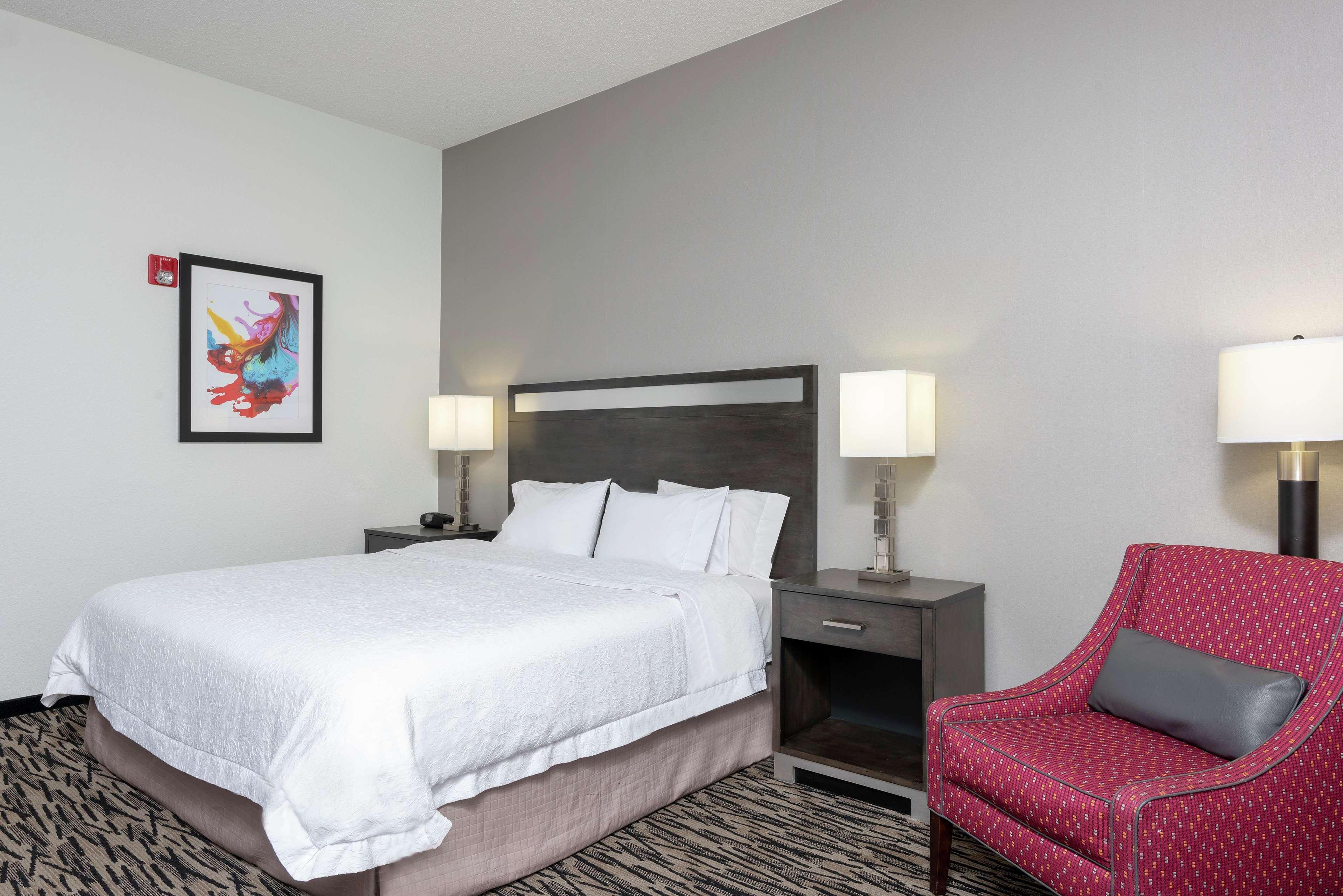Hampton Inn Akron-South Exteriör bild